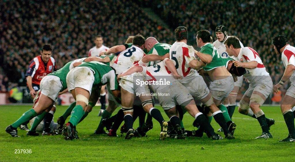 24 February 2007; A general view of a maul between Ireland and England. RBS Six Nations Rugby Championship, Ireland v England, Croke Park, Dublin. Picture Credit: Brendan Moran / SPORTSFILE