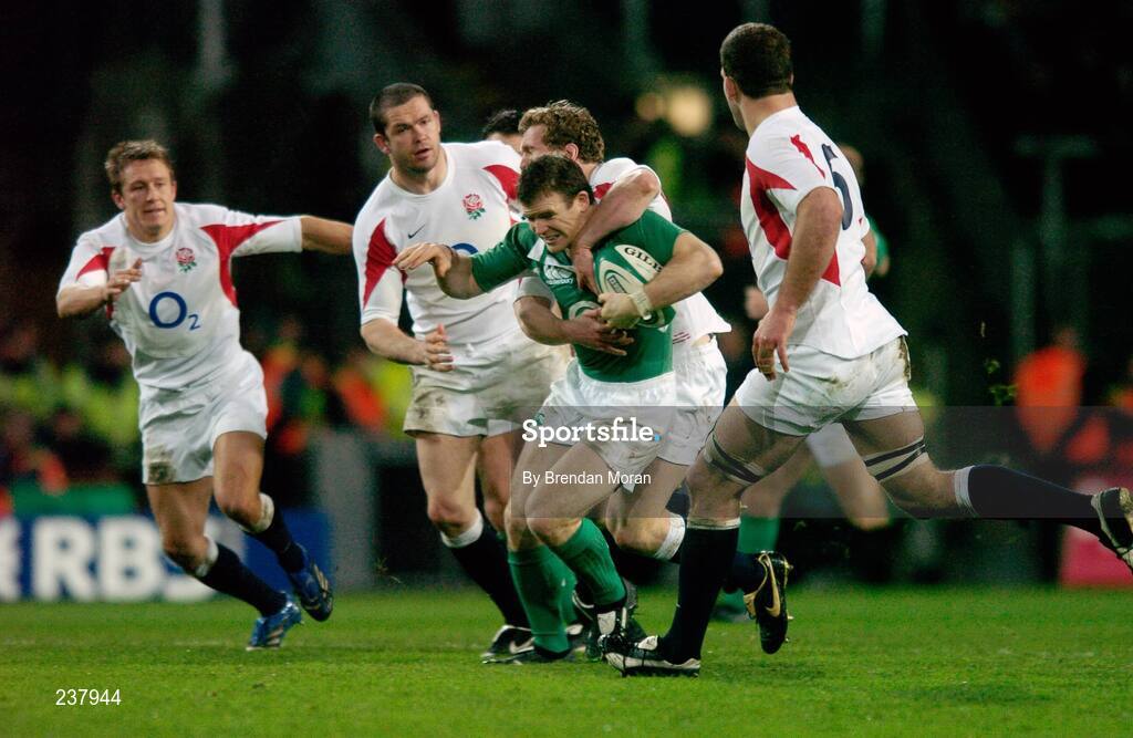 24 February 2007; Gordon D'Arcy, Ireland, is tackled by Tom Rees, England. RBS Six Nations Rugby Championship, Ireland v England, Croke Park, Dublin. Picture Credit: Brendan Moran / SPORTSFILE