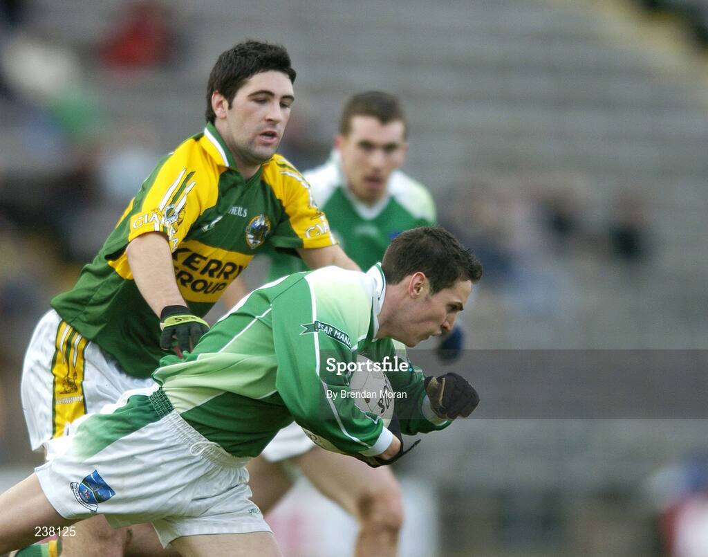 25 February 2007; Paul Johnston, Fermanagh, in action against Bryan Sheehan, Kerry. Allianz National Football League, Division 1A, Round 3, Fermanagh v Kerry, Kingspan Breffni Park, Cavan. Picture Credit: Brendan Moran / SPORTSFILE