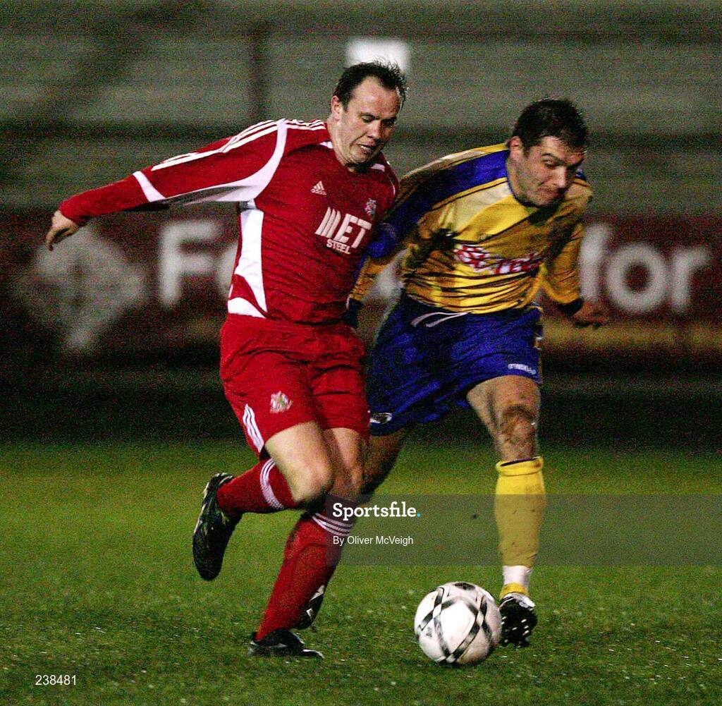 5 March 2007; Richard Clarke, Portadown, in action against Ryan McCluskey, Dungannon Swifts. Setanta Cup Group 2, Portadown v Dungannon Swifts, Shamrock Park, Portadown, Co. Armagh. Picture credit: Oliver McVeigh / SPORTSFILE