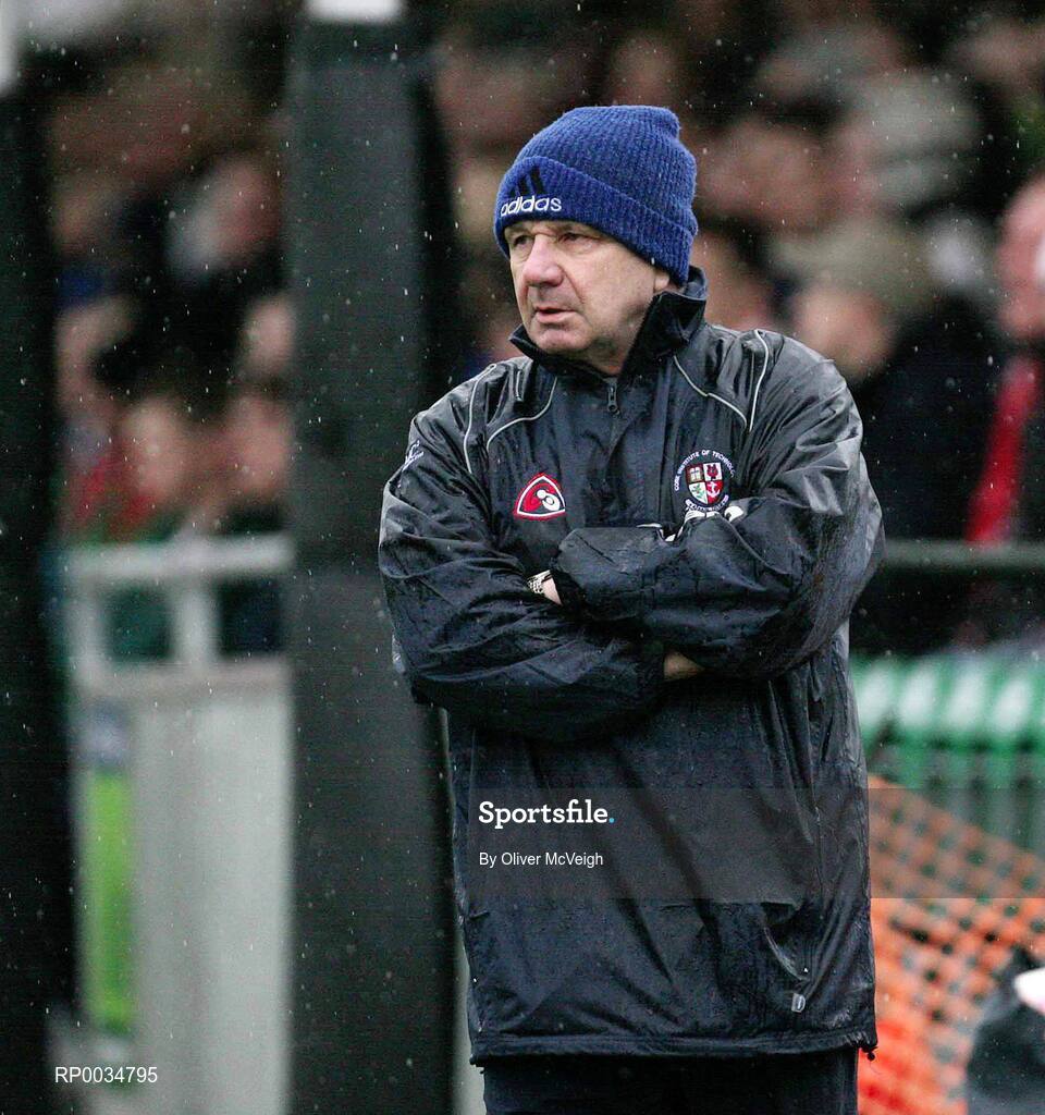 2 March 2007; Cork IT manager Liam Hodnett on the line. Ulster Bank Sigerson Cup Semi-Final, Queen's University Belfast v Cork Institute of Technology, Queen's University, Belfast, Co. Antrim. Picture credit: Oliver McVeigh / SPORTSFILE