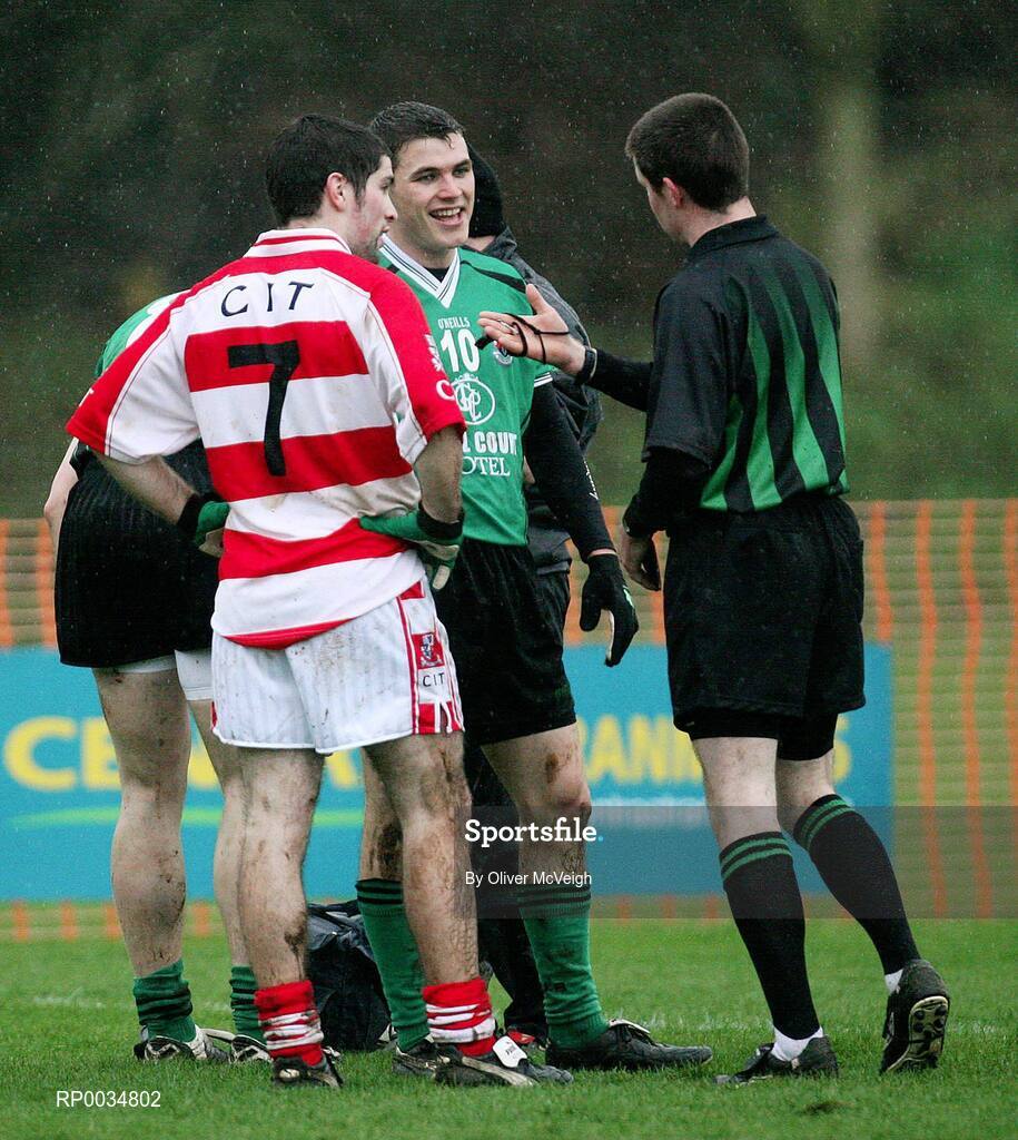 2 March 2007; Gavin Donaghy, QUB, and David Cunningham, Cork IT, in conversation with referee Patrick Hughes. Ulster Bank Sigerson Cup Semi-Final, Queen's University Belfast v Cork Institute of Technology, Queen's University, Belfast, Co. Antrim. Picture credit: Oliver McVeigh / SPORTSFILE