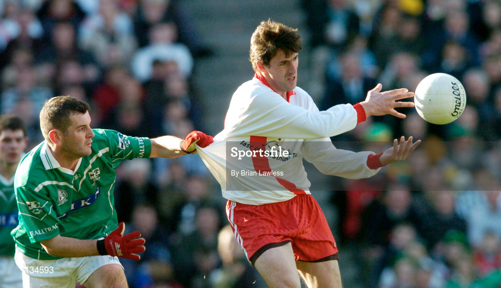 17 March 2004; Cathal O Dubhda of An Gaeltacht in action against Tomas Meehan of Caltra during the AIB All-Ireland Senior Club Football Championship Final between An Gaeltacht and Caltra at Croke Park in Dublin. Photo by Brian Lawless/Sportsfile