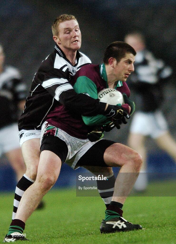 10 March 2007; Ciaran Lagan, Eoghan Ruadh, in action against Shane Griffin, Ardfert. Ardfert (Kerry) v Eoghan Ruadh (Derry), All-Ireland Intermediate Club Football Championship Final, Croke Park, Dublin. Photo by Sportsfile *** Local Caption ***