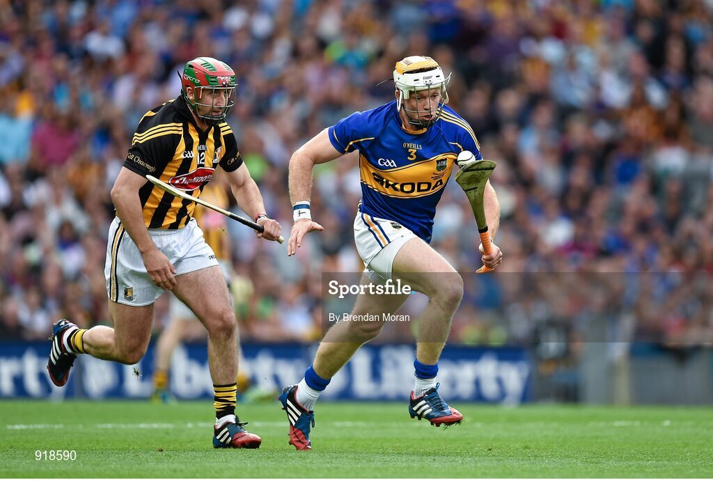 27 September 2014; Padraic Maher, Tipperary, in action against Eoin Larkin, Kilkenny. GAA Hurling All Ireland Senior Championship Final Replay, Kilkenny v Tipperary. Croke Park, Dublin. Picture credit: Brendan Moran / SPORTSFILE