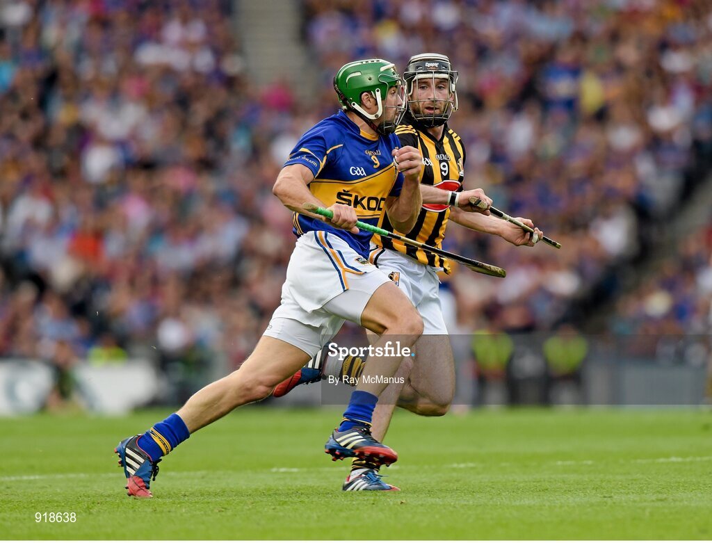 27 September 2014; James Woodlock, Tipperary, in action against Conor Fogarty, Kilkenny. GAA Hurling All Ireland Senior Championship Final Replay, Kilkenny v Tipperary. Croke Park, Dublin. Picture credit: Ray McManus / SPORTSFILE