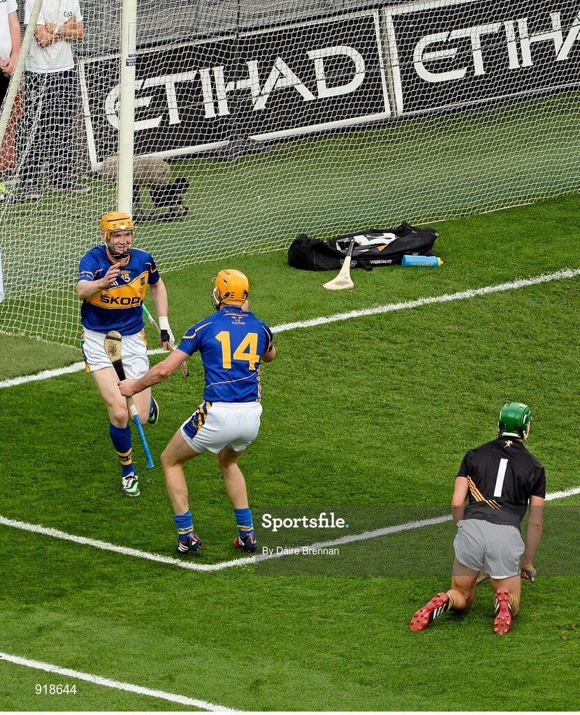 27 September 2014; Lar Corbett, left, celebrates with Séamus Callanan, Tipperary, after Callanan scored his side's first goal. GAA Hurling All Ireland Senior Championship Final Replay, Kilkenny v Tipperary. Croke Park, Dublin. Picture credit: Dáire Brennan / SPORTSFILE