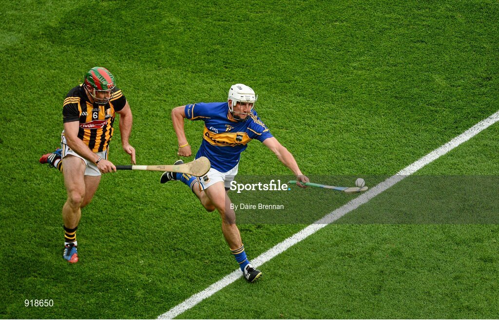 27 September 2014; Patrick Maher, Tipperary, in action against Kieran Joyce, Kilkenny. GAA Hurling All Ireland Senior Championship Final Replay, Kilkenny v Tipperary. Croke Park, Dublin. Picture credit: Dáire Brennan / SPORTSFILE