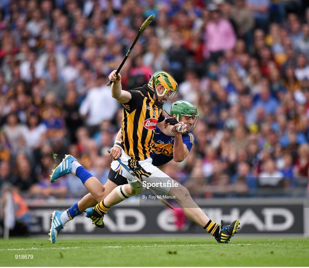 27 September 2014; Richie Power, Kilkenny, in action against James Barry, Tipperary. GAA Hurling All Ireland Senior Championship Final Replay, Kilkenny v Tipperary. Croke Park, Dublin. Picture credit: Ray McManus / SPORTSFILE