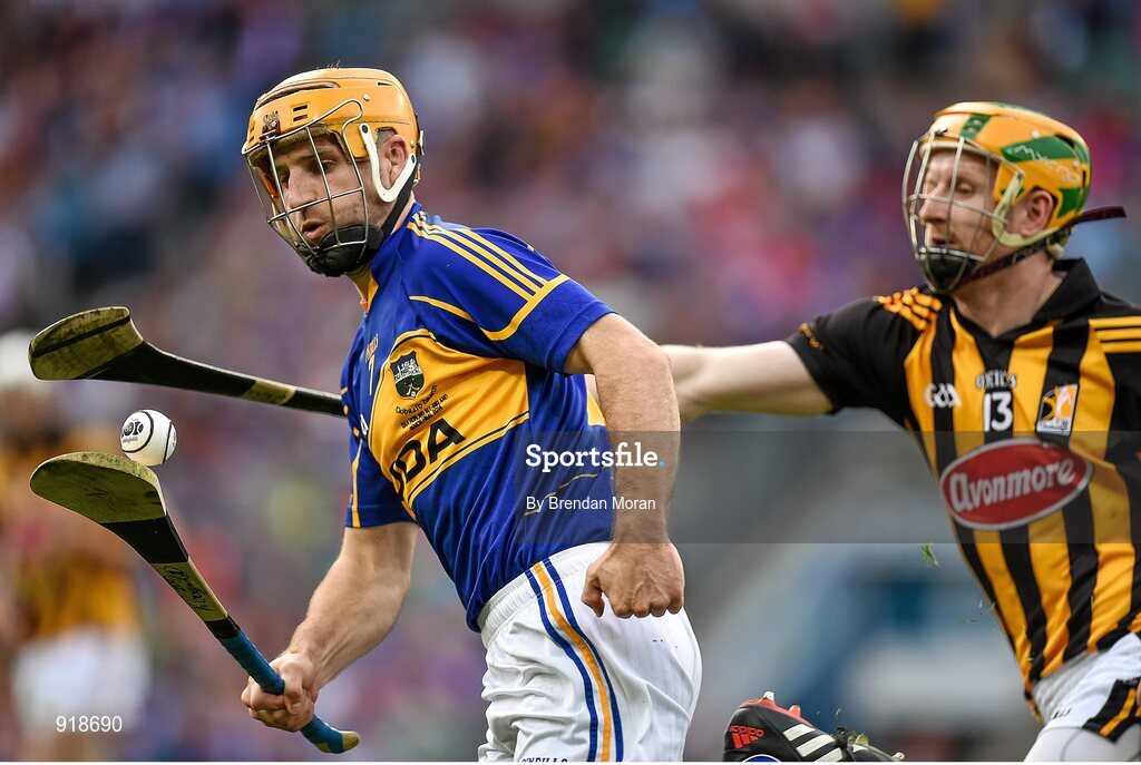 27 September 2014; Kieran Bergin, Tipperary, in action against Richie Power, Kilkenny. GAA Hurling All Ireland Senior Championship Final Replay, Kilkenny v Tipperary. Croke Park, Dublin. Picture credit: Brendan Moran / SPORTSFILE