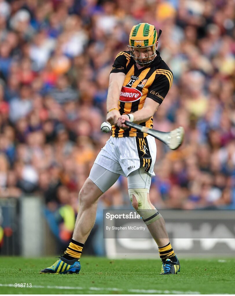 27 September 2014; Richie Power, Kilkenny, shoots to score his side's first goal of the game. GAA Hurling All Ireland Senior Championship Final Replay, Kilkenny v Tipperary. Croke Park, Dublin. Picture credit: Stephen McCarthy / SPORTSFILE