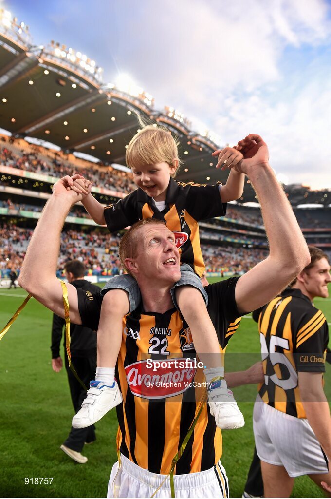 27 September 2014; Kilkenny's Henry Shefflin celebrates with his son Henry after the game. GAA Hurling All Ireland Senior Championship Final Replay, Kilkenny v Tipperary. Croke Park, Dublin. Picture credit: Stephen McCarthy / SPORTSFILE