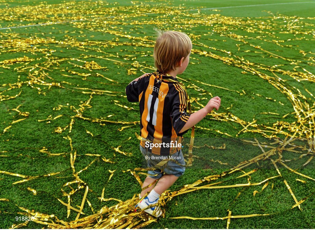 27 September 2014; Kilkenny player Henry Shefflin's son Henry plays in the streamers after the game. GAA Hurling All Ireland Senior Championship Final Replay, Kilkenny v Tipperary. Croke Park, Dublin. Picture credit: Brendan Moran / SPORTSFILE