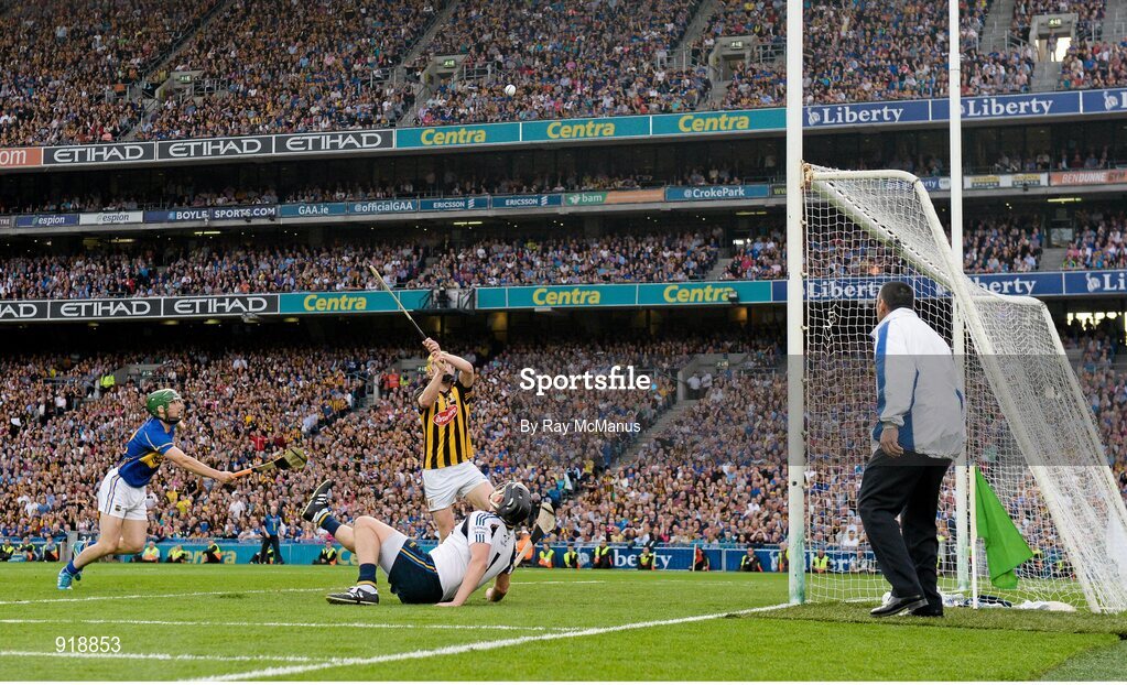 27 September 2014; John Power, Kilkenny, scores his side's second goal of the game. GAA Hurling All Ireland Senior Championship Final Replay, Kilkenny v Tipperary. Croke Park, Dublin. Picture credit: Ray McManus / SPORTSFILE