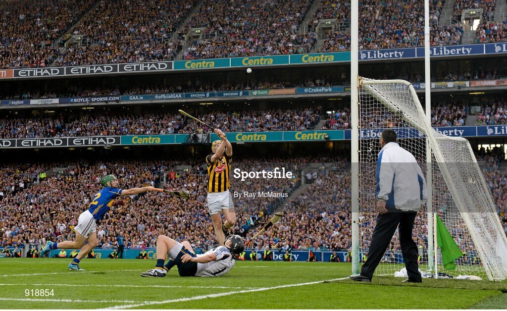 27 September 2014; John Power, Kilkenny, scores his side's second goal of the game. GAA Hurling All Ireland Senior Championship Final Replay, Kilkenny v Tipperary. Croke Park, Dublin. Picture credit: Ray McManus / SPORTSFILE