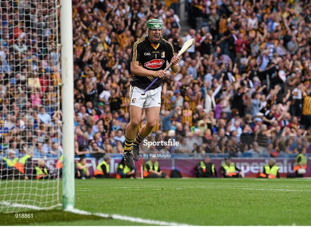 27 September 2014; Kilkenny goalkeeper Eoin Murphy celebrates after his side scored their second goal of the game. GAA Hurling All Ireland Senior Championship Final Replay, Kilkenny v Tipperary. Croke Park, Dublin. Picture credit: Pat Murphy / SPORTSFILE