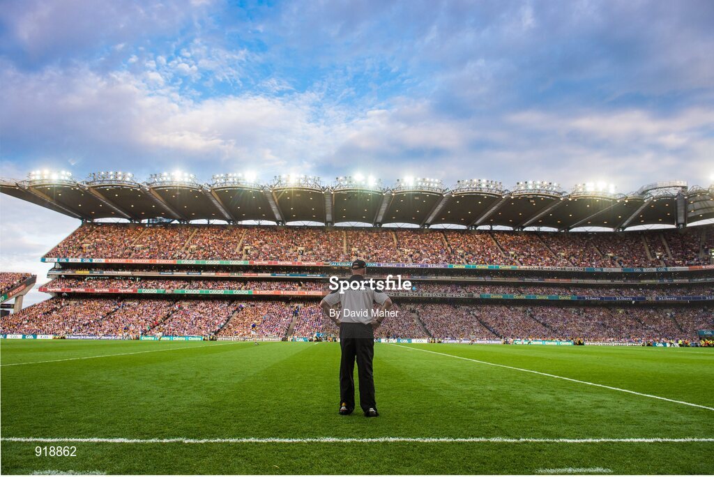 27 September 2014; General view of Kilkenny manager Brian Cody during the closing stages of the game. GAA Hurling All Ireland Senior Championship Final Replay, Kilkenny v Tipperary. Croke Park, Dublin. Picture credit: David Maher / SPORTSFILE