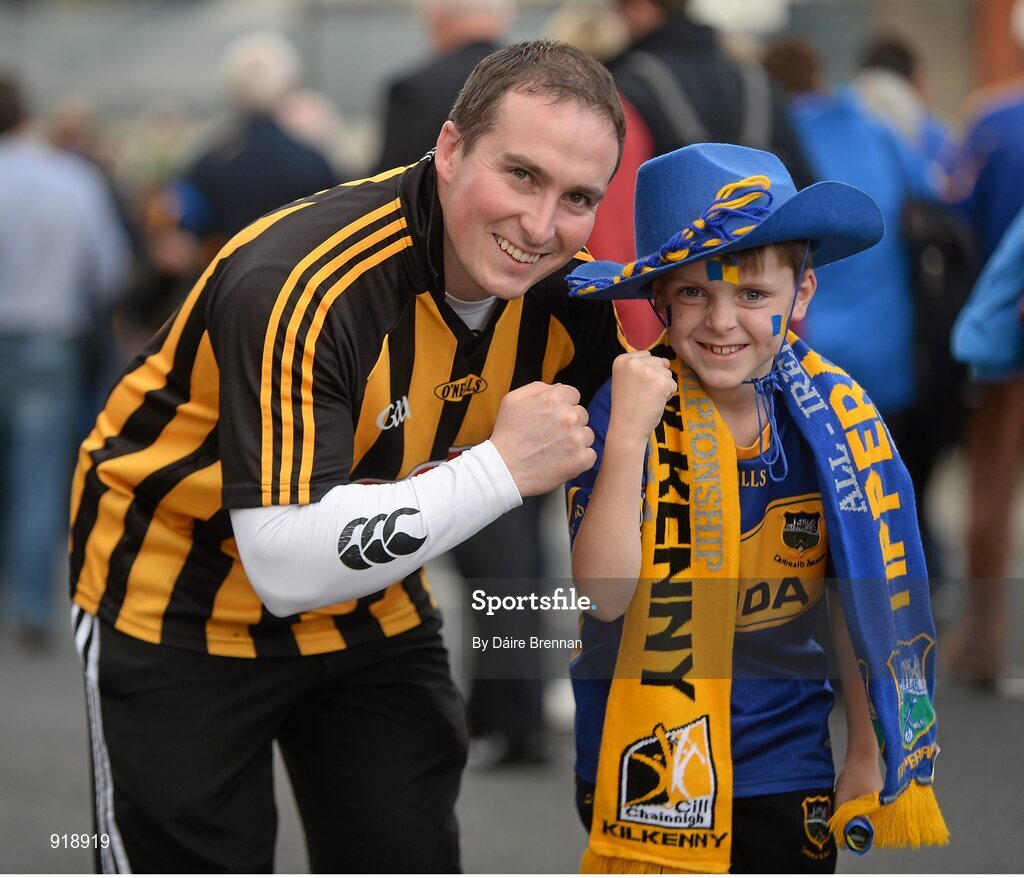 27 September 2014; Brendan Gleeson, from Johnstown, Co. Kilkenny, on his way to the match with Adam Tobin, aged 8, from Clerihan, Co. Tipperary. GAA Hurling All Ireland Senior Championship Final Replay, Kilkenny v Tipperary. Croke Park, Dublin. Picture credit: Dáire Brennan / SPORTSFILE