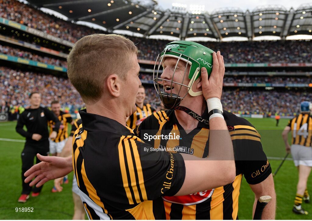 27 September 2014; Henry Shefflin, right, and Lester Ryan, Kilkenny, celebrates after the final whistle. GAA Hurling All Ireland Senior Championship Final Replay, Kilkenny v Tipperary. Croke Park, Dublin. Picture credit: Stephen McCarthy / SPORTSFILE