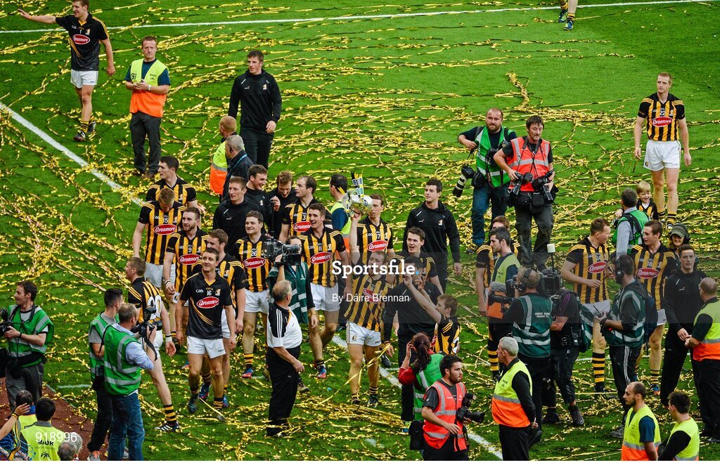 27 September 2014; Richie Hogan, Kilkenny, celebrates with the Liam MacCarthy cup. GAA Hurling All Ireland Senior Championship Final Replay, Kilkenny v Tipperary. Croke Park, Dublin. Picture credit: Dáire Brennan / SPORTSFILE