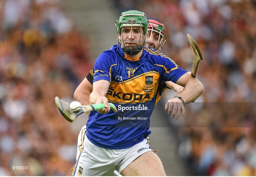 27 September 2014; Noel McGrath, Tipperary, in action against Eoin Larkin, Kilkenny. GAA Hurling All Ireland Senior Championship Final Replay, Kilkenny v Tipperary. Croke Park, Dublin. Picture credit: Brendan Moran / SPORTSFILE