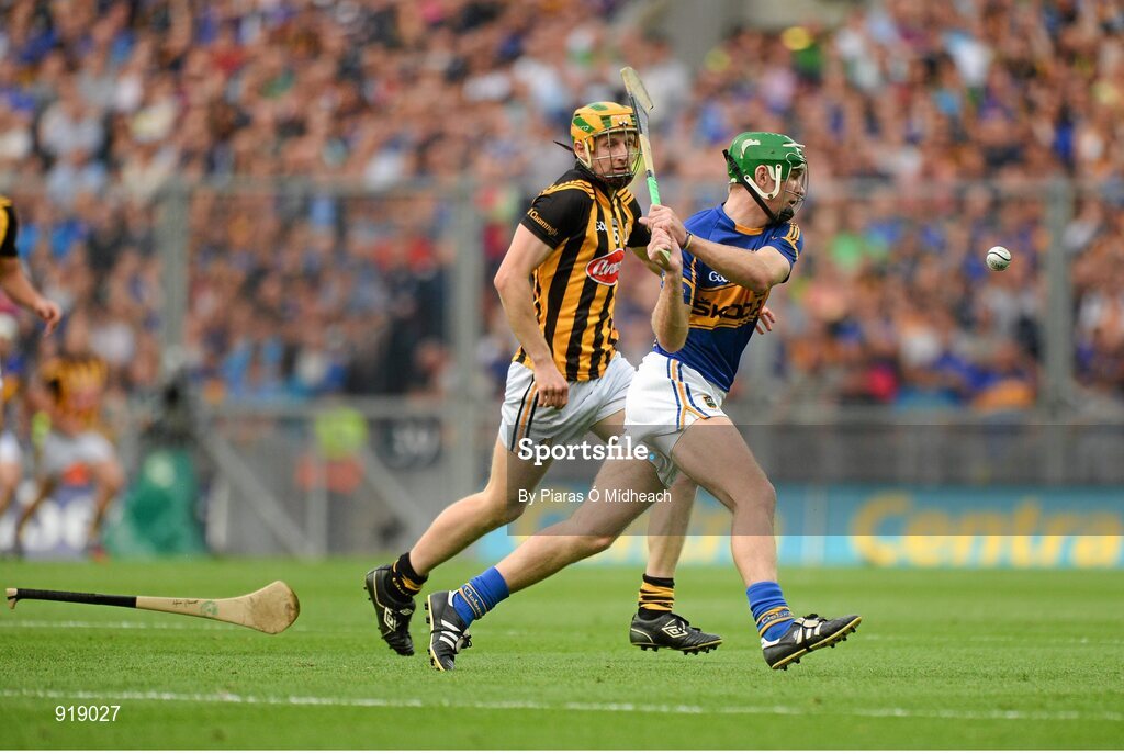 27 September 2014; Noel McGrath, Tipperary, in action against John Power, Kilkenny. GAA Hurling All Ireland Senior Championship Final Replay, Kilkenny v Tipperary. Croke Park, Dublin. Picture credit: Piaras Ó Mídheach / SPORTSFILE