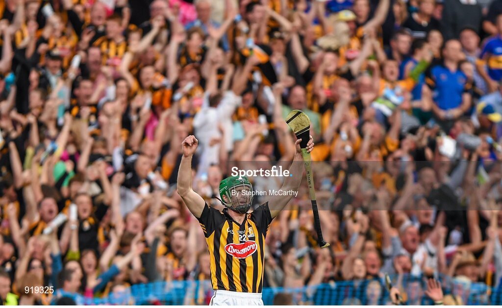 27 September 2014; Henry Shefflin, Kilkenny, celebrates at the final whistle. GAA Hurling All Ireland Senior Championship Final Replay, Kilkenny v Tipperary. Croke Park, Dublin. Picture credit: Stephen McCarthy / SPORTSFILE