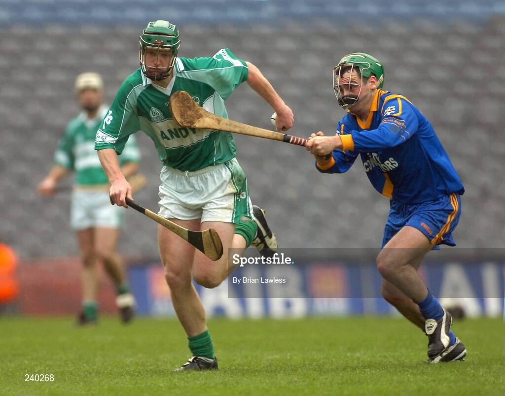 17 March 2007; Henry Shefflin, Ballyhale Shamrocks, in action against Brian Mahony, Loughrea. AIB All-Ireland Senior Club Hurling Championship Final, Ballyhale Shamrocks v Loughrea, Croke Park, Dublin. Picture credit: Brian Lawless / SPORTSFILE