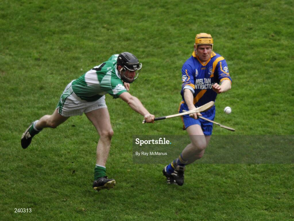 17 March 2007; Michael Haverty, Loughrea, in action against Bob Alward, Ballyhale Shamrocks. AIB All-Ireland Senior Club Hurling Championship Final, Ballyhale Shamrocks v Loughrea, Croke Park, Dublin. Picture credit: Ray McManus / SPORTSFILE