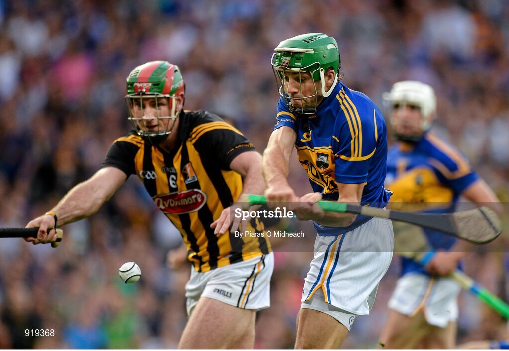 27 September 2014; James Woodlock, Tipperary, in action against Kieran Joyce, Kilkenny. GAA Hurling All Ireland Senior Championship Final Replay, Kilkenny v Tipperary. Croke Park, Dublin. Picture credit: Piaras Ó Mídheach / SPORTSFILE