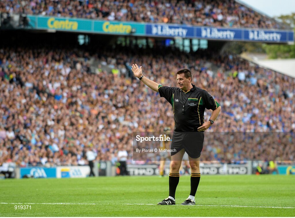 27 September 2014; Referee Brian Gavin. GAA Hurling All Ireland Senior Championship Final Replay, Kilkenny v Tipperary. Croke Park, Dublin. Picture credit: Piaras Ó Mídheach / SPORTSFILE