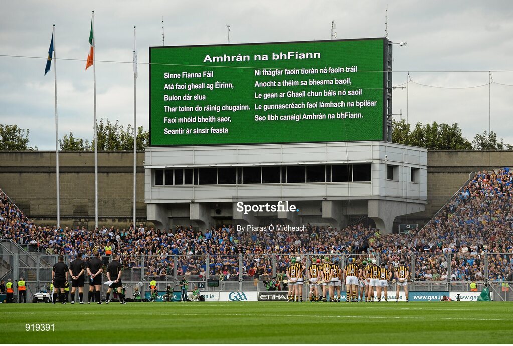 27 September 2014; The Kilkenny team stand for the National Anthem before the game. GAA Hurling All Ireland Senior Championship Final Replay, Kilkenny v Tipperary. Croke Park, Dublin. Picture credit: Piaras Ó Mídheach / SPORTSFILE