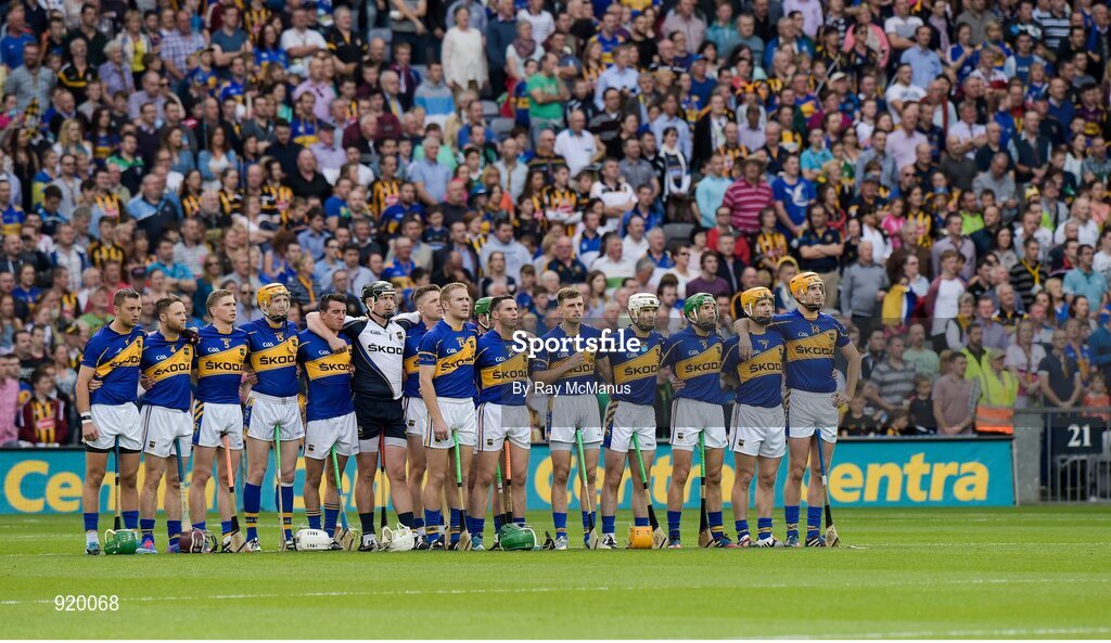 27 September 2014; The Tipperary team stand together for the national anthem. GAA Hurling All Ireland Senior Championship Final Replay, Kilkenny v Tipperary. Croke Park, Dublin. Picture credit: Ray McManus / SPORTSFILE