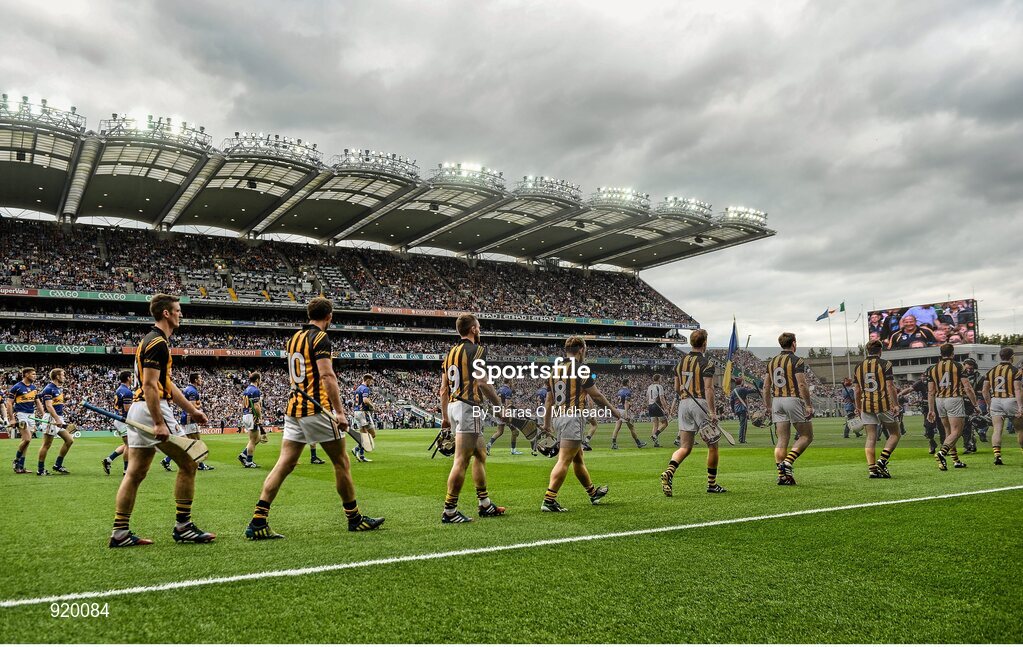 27 September 2014; The Kilkenny and Tipperary teams march behind the Artane Band in the prematch parade. GAA Hurling All Ireland Senior Championship Final Replay, Kilkenny v Tipperary. Croke Park, Dublin. Picture credit: Piaras Ó Mídheach / SPORTSFILE