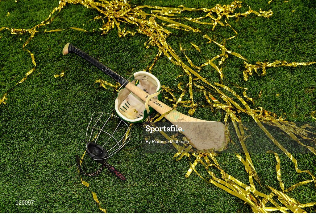 27 September 2014; Kilkenny's Eoin Larkin's hurley and helmet. GAA Hurling All Ireland Senior Championship Final Replay, Kilkenny v Tipperary. Croke Park, Dublin. Picture credit: Piaras Ó Mídheach / SPORTSFILE