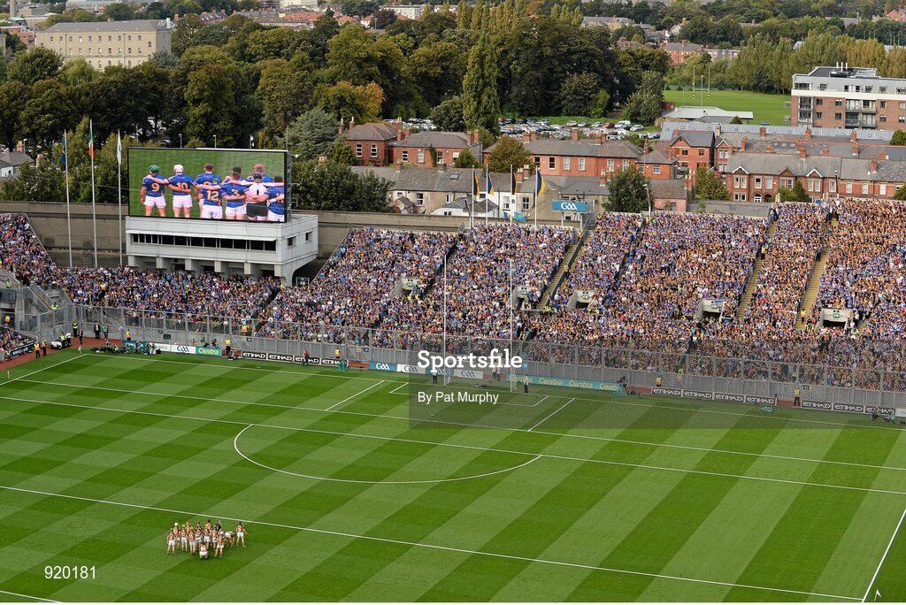 27 September 2014; A general view of Croke Park during the national anthem. GAA Hurling All Ireland Senior Championship Final Replay, Kilkenny v Tipperary. Croke Park, Dublin. Picture credit: Pat Murphy / SPORTSFILE