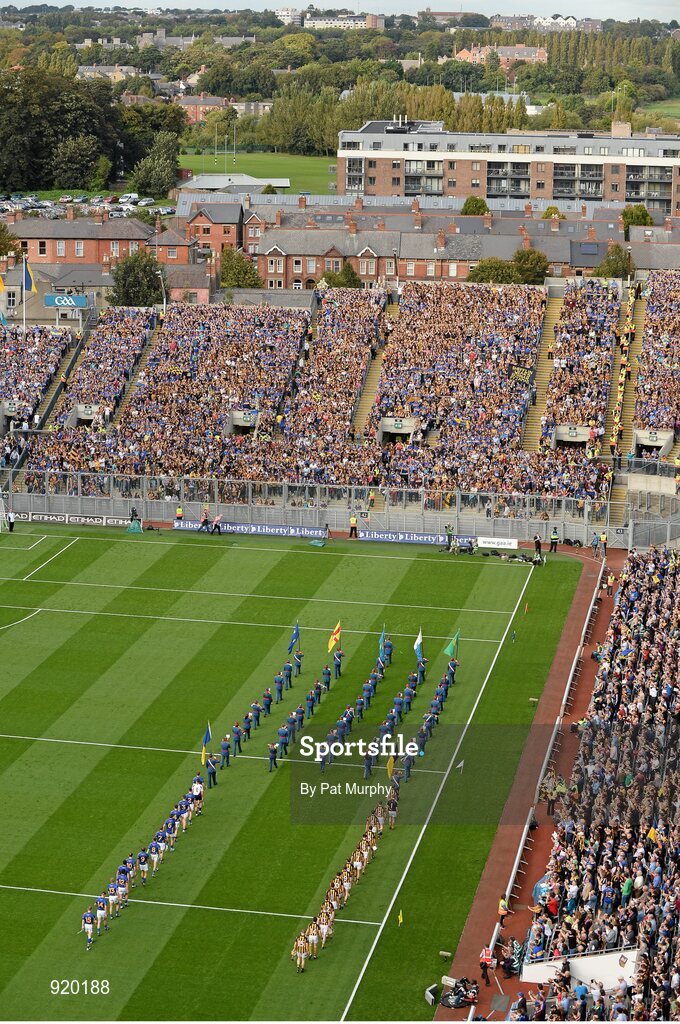 27 September 2014; The Kilkenny and Tipperary teams during the pre-match parade. GAA Hurling All Ireland Senior Championship Final Replay, Kilkenny v Tipperary. Croke Park, Dublin. Picture credit: Pat Murphy / SPORTSFILE
