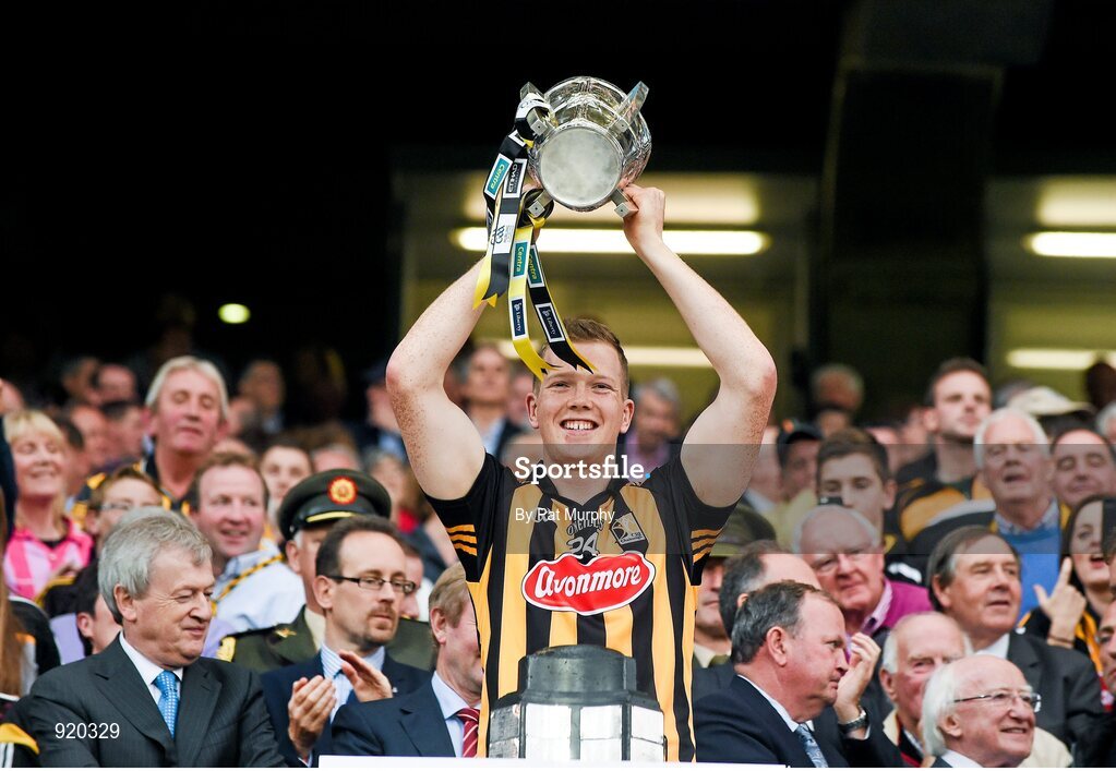 27 September 2014; Walter Walsh, Kilkenny, lifts the Liam MacCarthy Cup. GAA Hurling All Ireland Senior Championship Final Replay, Kilkenny v Tipperary. Croke Park, Dublin. Picture credit: Pat Murphy / SPORTSFILE