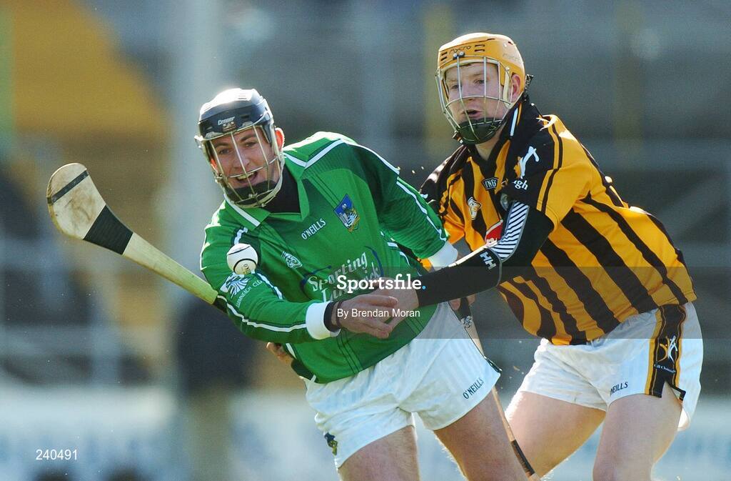 19 March 2007; Donal O'Grady, Limerick, in action against Richie Power, Kilkenny. Allianz National Hurling League, Kilkenny v Limerick, Division 1B, Round 3, Nowlan Park, Kilkenny. Picture credit: Brendan Moran / SPORTSFILE