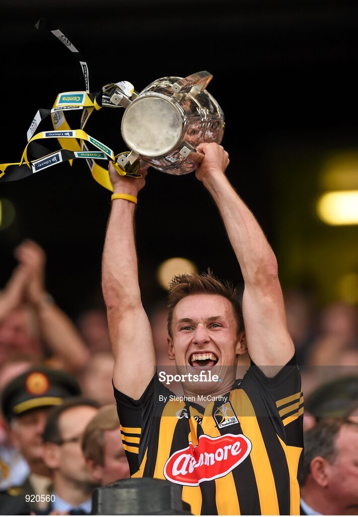 27 September 2014; Cillian Buckley, Kilkenny, lifts the Liam MacCarthy cup. GAA Hurling All Ireland Senior Championship Final Replay, Kilkenny v Tipperary. Croke Park, Dublin. Picture credit: Stephen McCarthy / SPORTSFILE