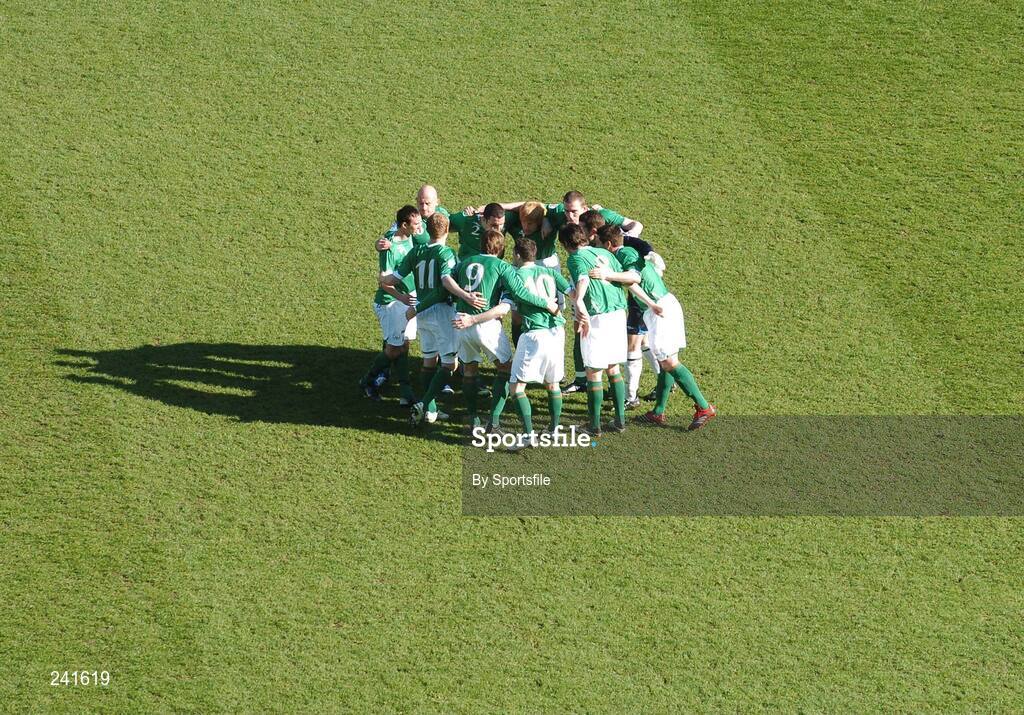 24 March 2007; The Republic of Ireland team before kick off. 2008 European Championship Qualifier, Republic of Ireland v Wales, Croke Park, Dublin. Photo by Sportsfile *** Local Caption ***