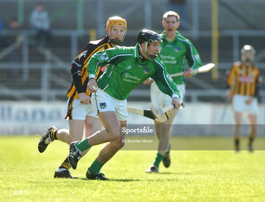 19 March 2007; Donal O'Grady, Limerick, in action against Richie Power, Kilkenny. Allianz National Hurling League, Kilkenny v Limerick, Division 1B, Round 3, Nowlan Park, Kilkenny. Picture credit: Brendan Moran / SPORTSFILE