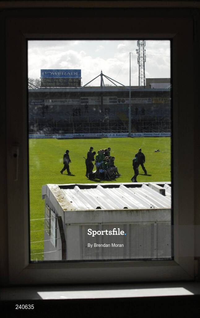 19 March 2007; The Limerick team pose for a team photograph before the game. Allianz National Hurling League, Kilkenny v Limerick, Division 1B, Round 3, Nowlan Park, Kilkenny. Picture credit: Brendan Moran / SPORTSFILE