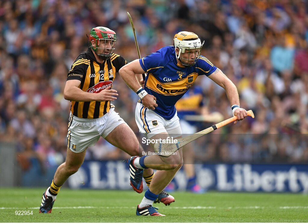 27 September 2014; Padraic Maher, Tipperary, in action against Eoin Larkin, Kilkenny. GAA Hurling All Ireland Senior Championship Final Replay, Kilkenny v Tipperary. Croke Park, Dublin. Picture credit: Brendan Moran / SPORTSFILE