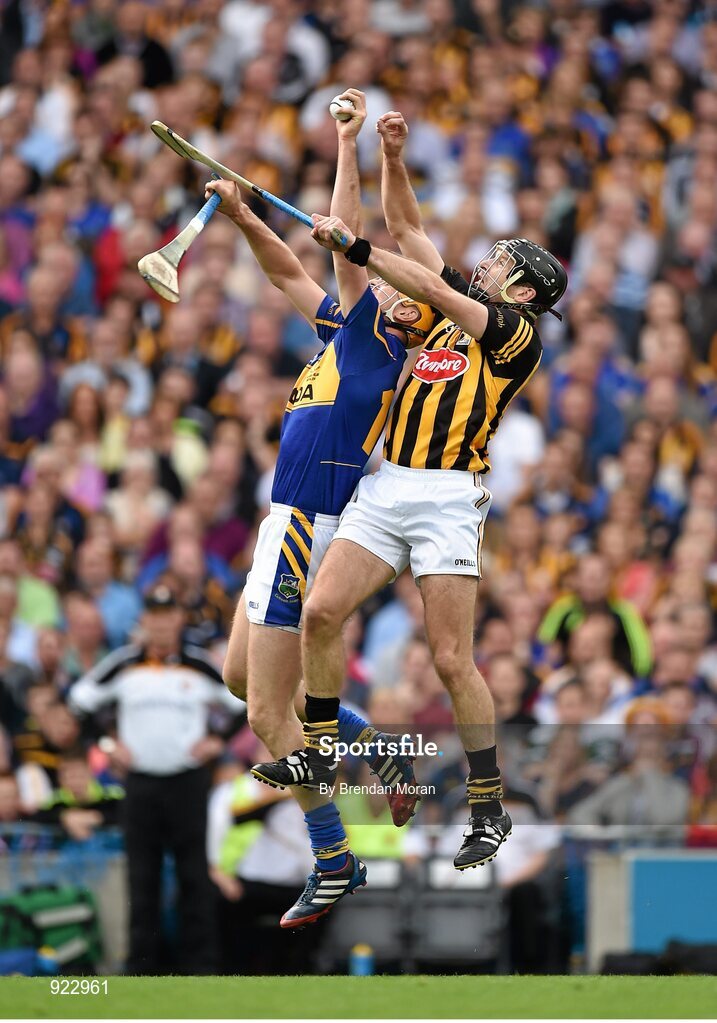 27 September 2014; Seamus Callanan, Tipperary, in action against JJ Delaney, Kilkenny. GAA Hurling All Ireland Senior Championship Final Replay, Kilkenny v Tipperary. Croke Park, Dublin. Picture credit: Brendan Moran / SPORTSFILE