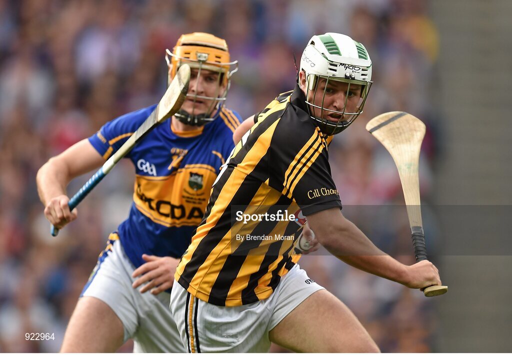 27 September 2014; Padraig Walsh, Kilkenny, in action against Seamus Callanan, Tipperary. GAA Hurling All Ireland Senior Championship Final Replay, Kilkenny v Tipperary. Croke Park, Dublin. Picture credit: Brendan Moran / SPORTSFILE