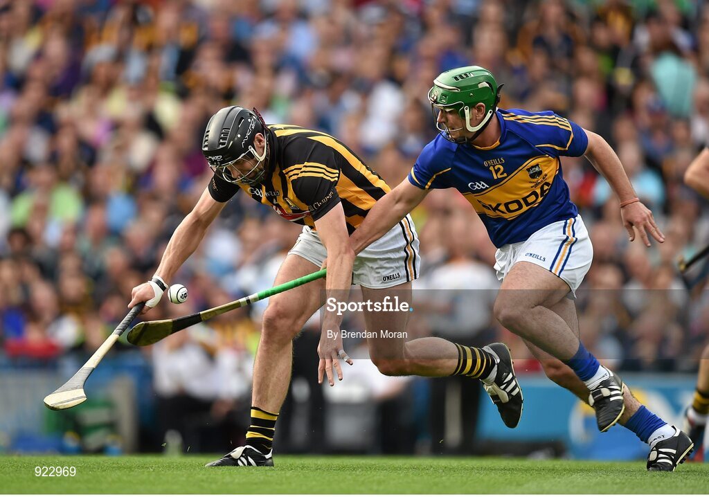 27 September 2014; Jackie Tyrrell, Kilkenny, in action against John O'Dwyer, Tipperary. GAA Hurling All Ireland Senior Championship Final Replay, Kilkenny v Tipperary. Croke Park, Dublin. Picture credit: Brendan Moran / SPORTSFILE