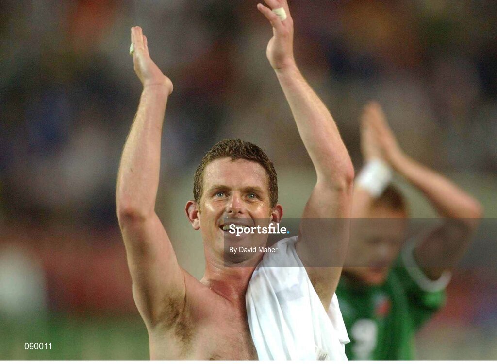 5 June 2002; Mark Kinsella, Republic of Ireland, celebrates after a draw against Germany. FIFA World Cup Finals, Group E, Republic of Ireland v Germany, Ibaraki Stadium, Ibaraki, Japan. Picture credit: David Maher / SPORTSFILE