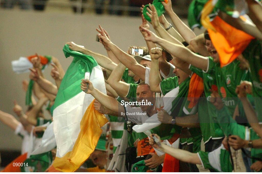 5 June 2002; Republic of Ireland fans celebrates Robbie Keane's goal against Germany. FIFA World Cup Finals, Group E, Republic of Ireland v Germany, Ibaraki Stadium, Ibaraki, Japan. Picture credit: David Maher / SPORTSFILE