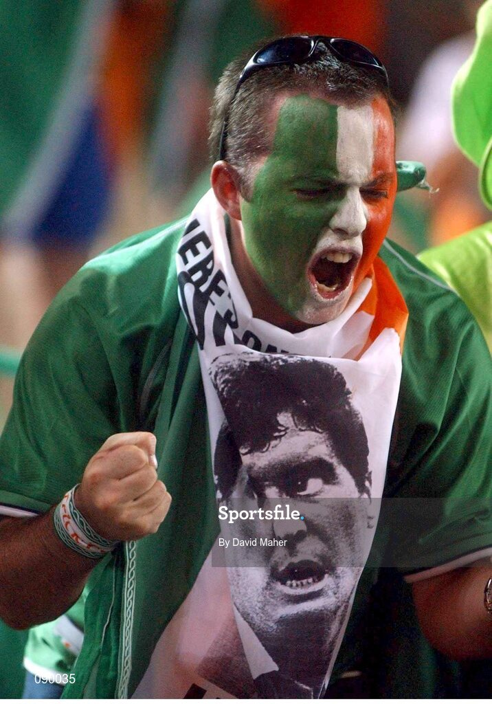 5 June 2002; A Republic of Ireland fans cheers on his side against Germany. FIFA World Cup Finals, Group E, Republic of Ireland v Germany, Ibaraki Stadium, Ibaraki, Japan. Picture credit: David Maher / SPORTSFILE